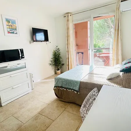 Διαμέρισμα Le Lavandin *